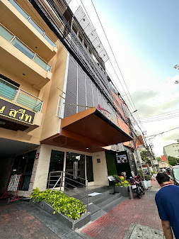 Aspen-Suites-Hotel-Sukhumvit-22